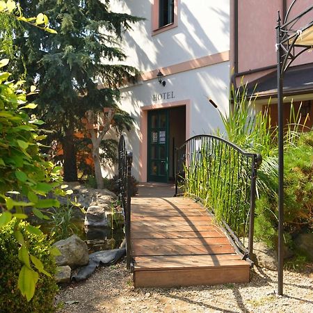 Hotel Via Ironia Vysoké Mýto 外观 照片