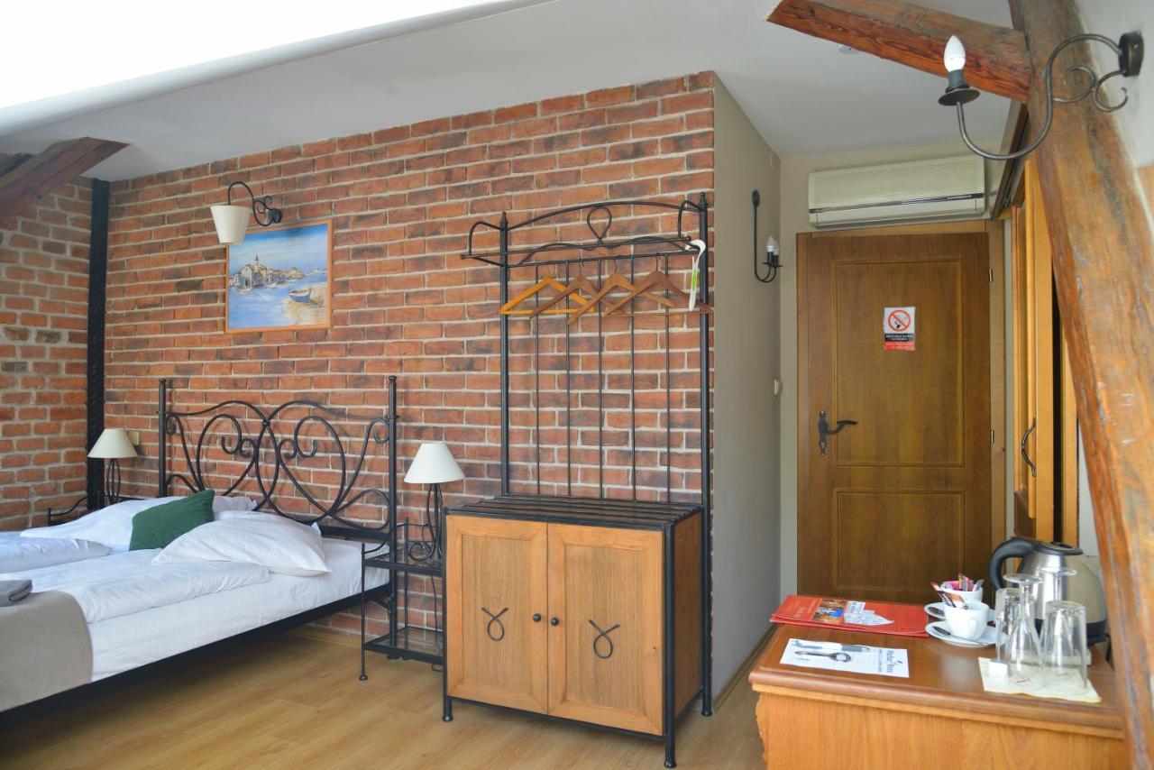 Hotel Via Ironia Vysoké Mýto 外观 照片