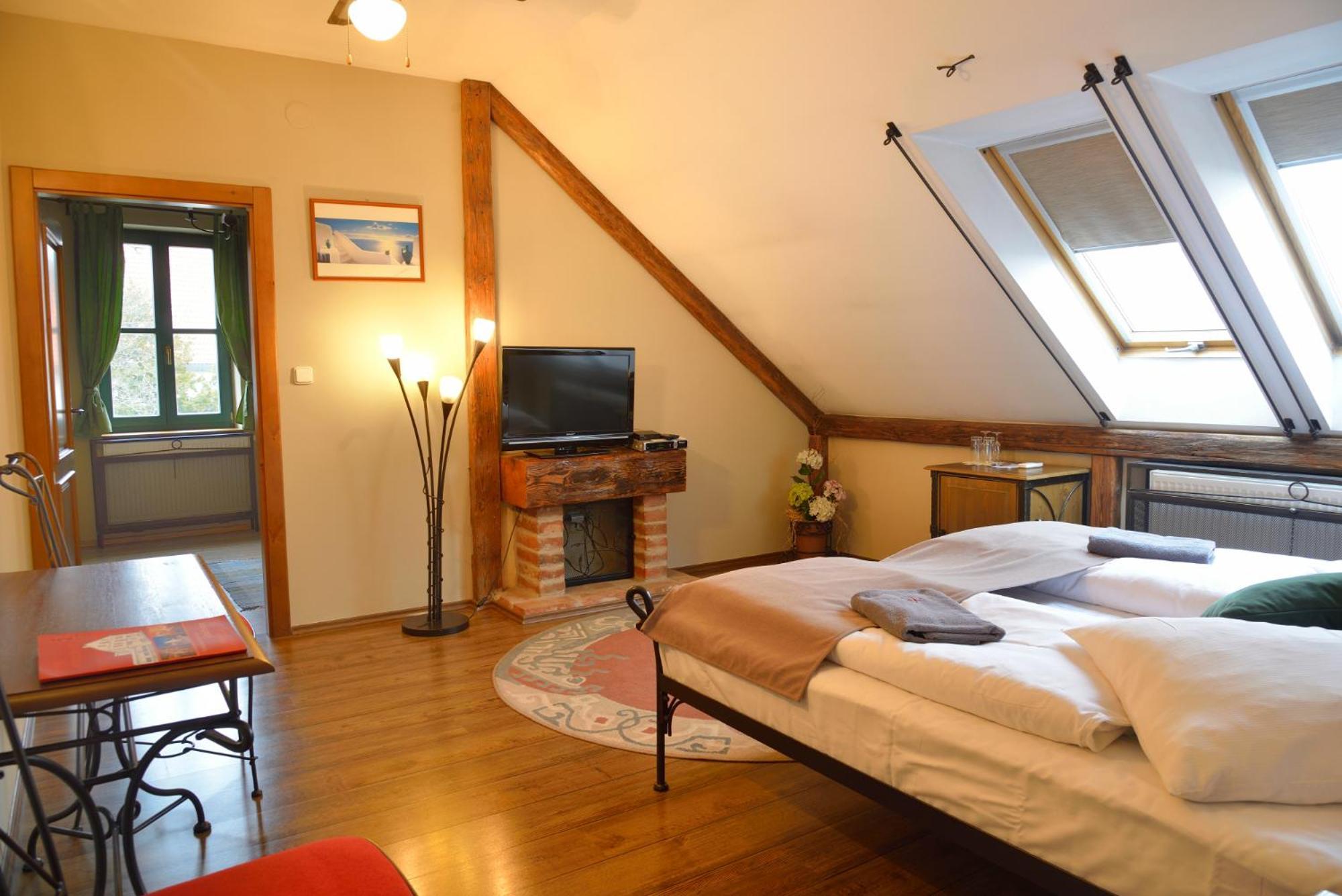 Hotel Via Ironia Vysoké Mýto 外观 照片